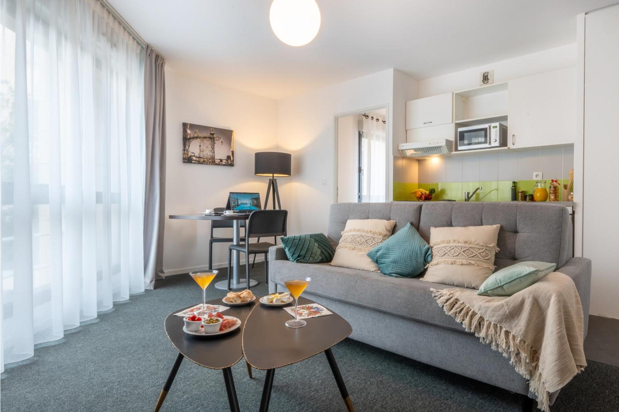 Nemea Appart Hotel Home Suite Nancy Centre Dış mekan fotoğraf